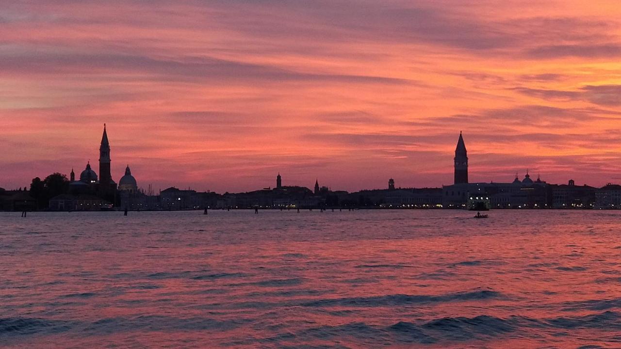 Hotel Porte Di Venezia, Tessera Aeroporto Favaro Veneto Exterior foto